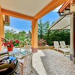 Karolina By Interhome Opric