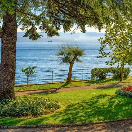 Karolina By Interhome * Opric